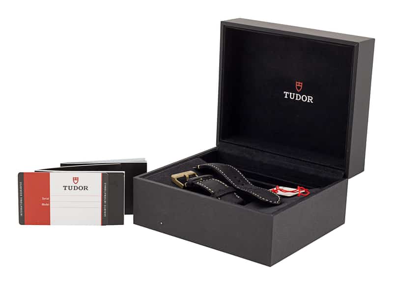 Tudor Heritage Black Bay 79250BB